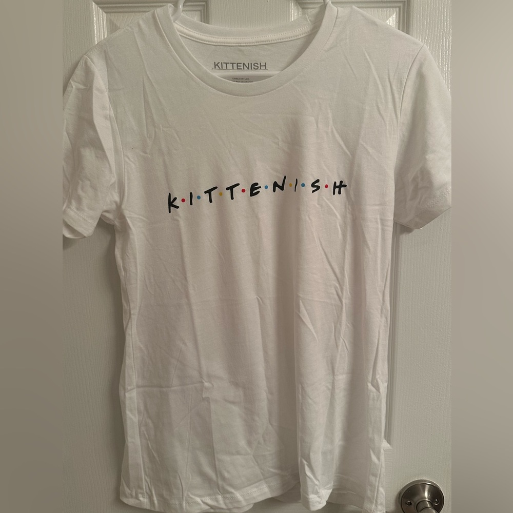 NWOT Kittenish “Friends” T-shirt